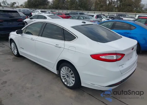 2014 Ford Fusion Hybrid Se from USA, damaged, VIN 3FA6P0LU5ER333201